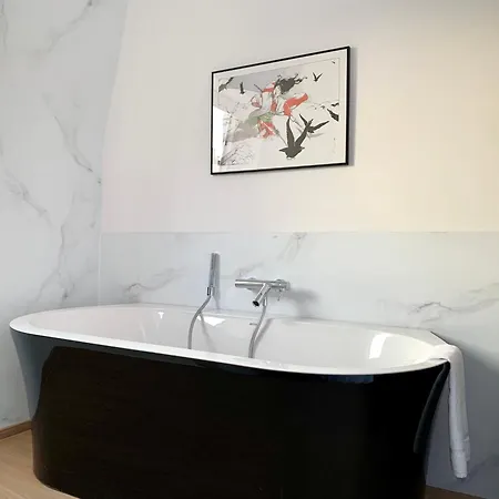 Comic Art Hotel 4*