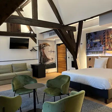 Comic Art Hotel 4*