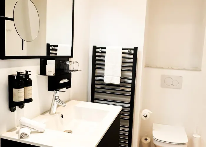 Urbanist By Harmony Hotel