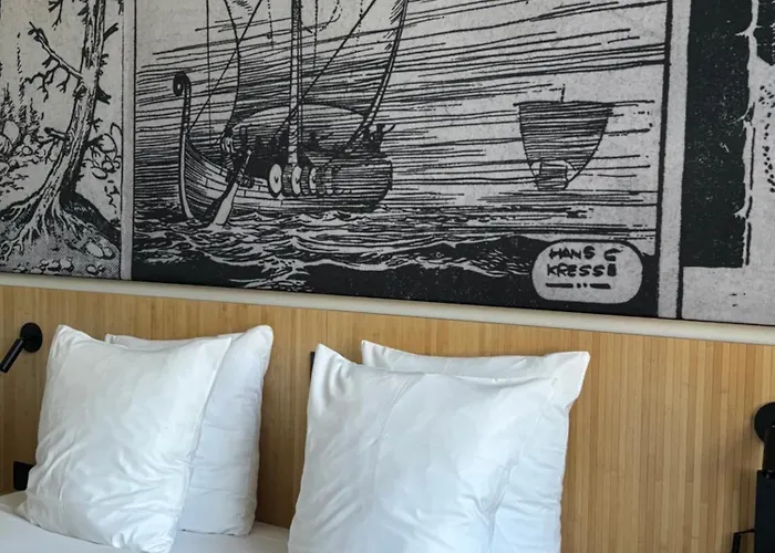 Hotel Urbanist By Harmony 4*