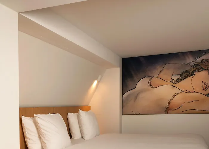 Urbanist By Harmony Hotel