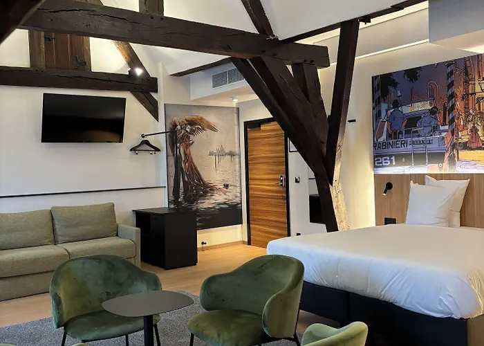 מלון Urbanist By Harmony 4*