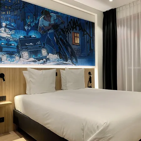 Comic Art Отель Гент